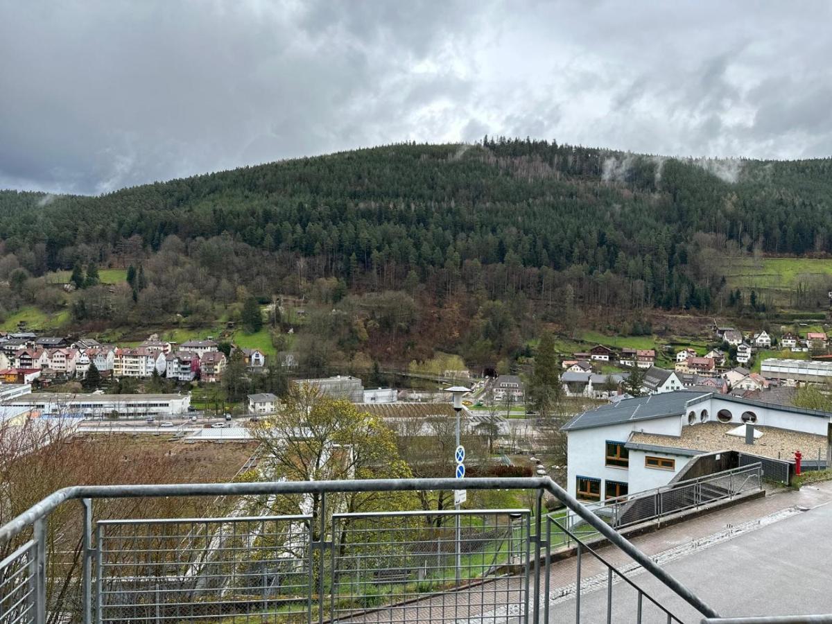 Schwarzwald Maedl Apartment Bad Wildbad Ngoại thất bức ảnh